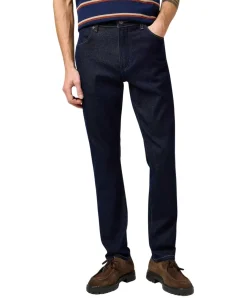 Wrangler Larston Jeans Tapered Fit in Rinse-Waschung