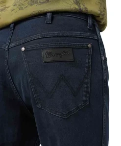 Wrangler River Jeans Straight Fit in Dunkelblau