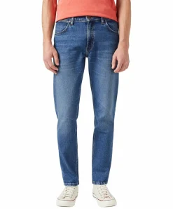 Wrangler River Jeans Straight in Mittelblauer Waschung