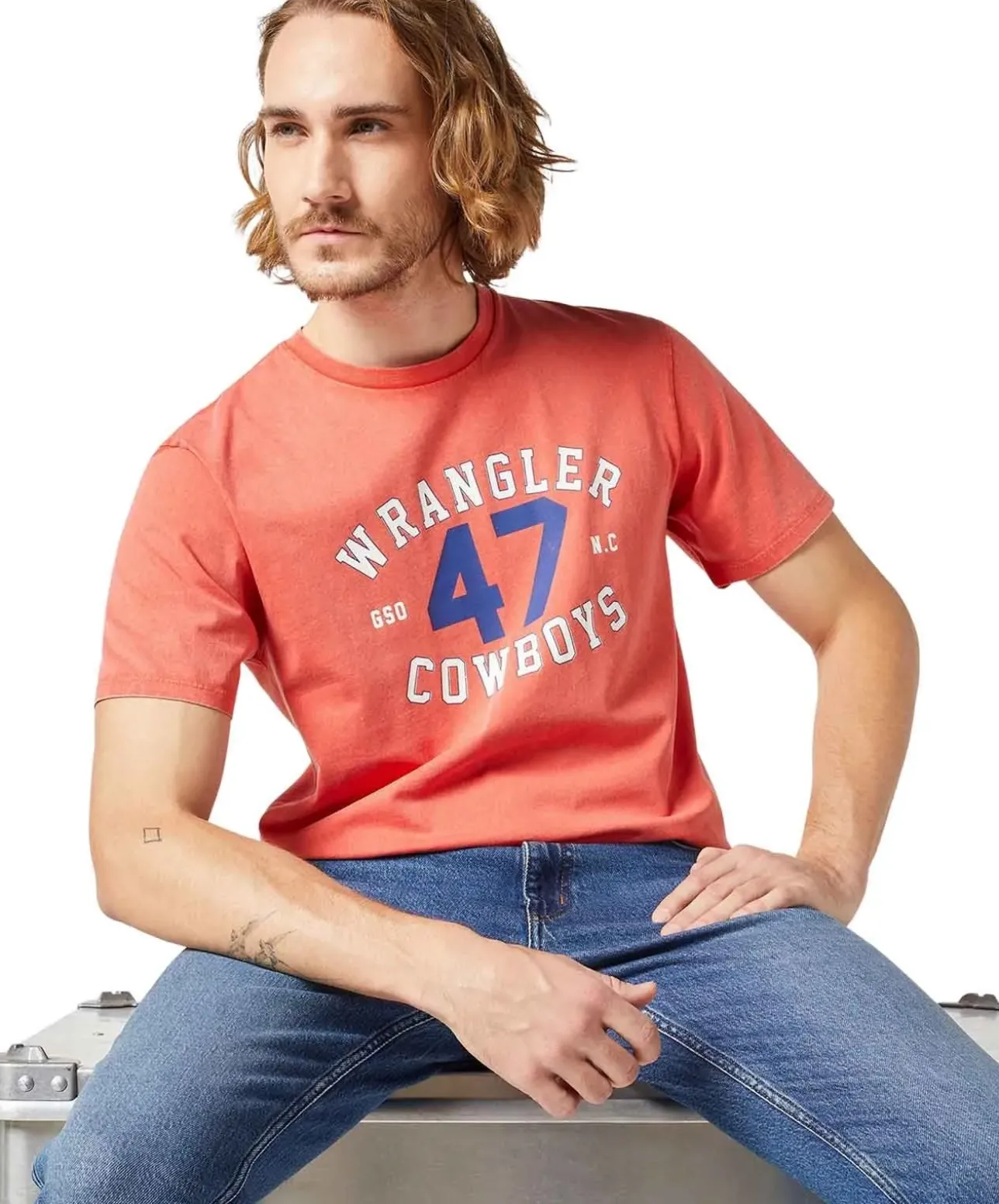 Wrangler River Jeans Straight in Mittelblauer Waschung