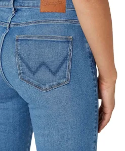 Wrangler Straight Jeans aus Body Bespoke in heller Aurelia Waschung