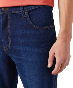 Wrangler Texas Slim fit Jeans in Dunkelblau