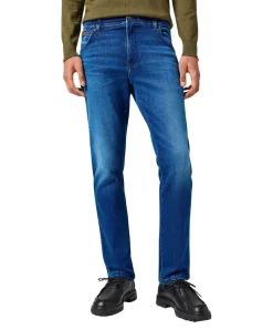 Wrangler Texas Slim Jeans in Blue Jam