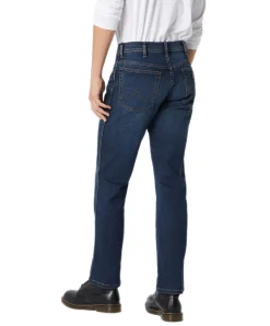 Wrangler Texas Stretch Jeans in Vintage Tint